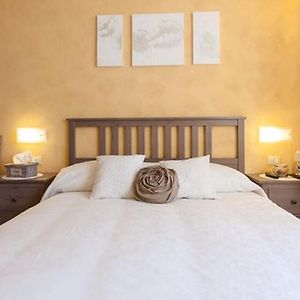 Kamer met een Queen Size Bed